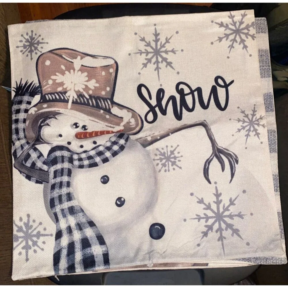 Set of 4 Christmas Pillow Throw Covers Zipper Farmhouse Tree Snowman Mittens
